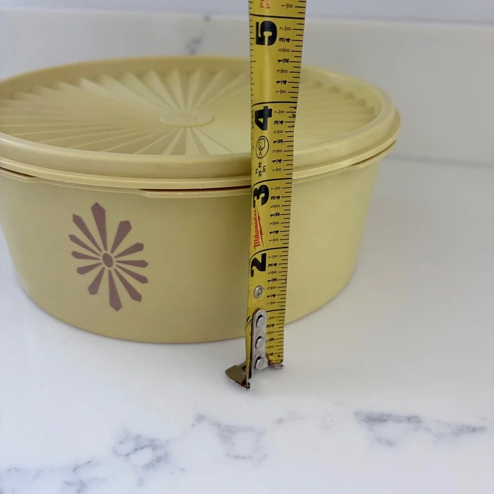 Vintage Tupperware Servalier Yellow Sunburst Bowl Lid 805-10 Starburst retro